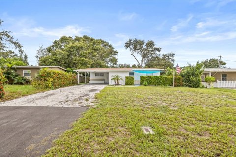 Casa en venta en Clearwater, Florida, 3 dormitorios, 93.37 m2 № 1919108 - foto 3