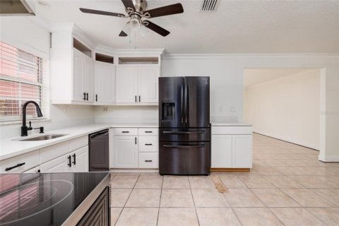 Casa en alquiler en Saint Petersburg, Florida, 2 dormitorios, 108.7 m2 № 1913538 - foto 6