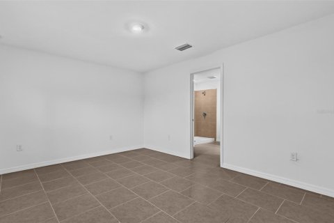 Villa ou maison à vendre à Punta Gorda, Floride: 3 chambres, 132.76 m2 № 2436764 - photo 11