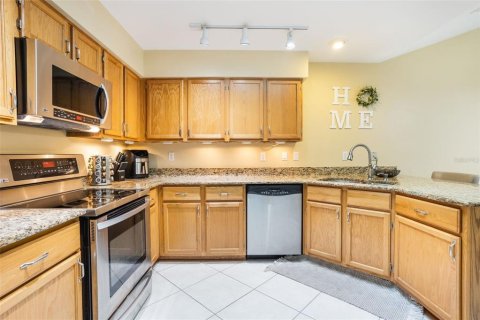 Touwnhouse à vendre à Clermont, Floride: 2 chambres, 140.47 m2 № 1793870 - photo 4