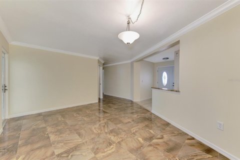 Villa ou maison à vendre à Sarasota, Floride: 3 chambres, 206.8 m2 № 1793234 - photo 10