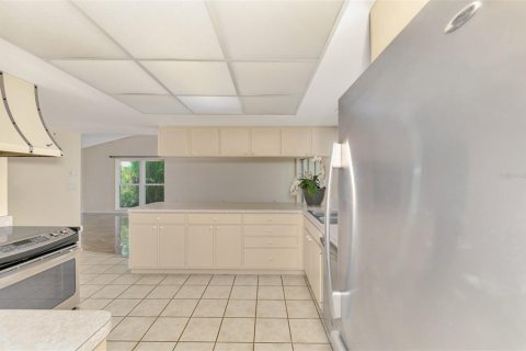 Villa ou maison à vendre à Sarasota, Floride: 3 chambres, 206.8 m2 № 1793234 - photo 16