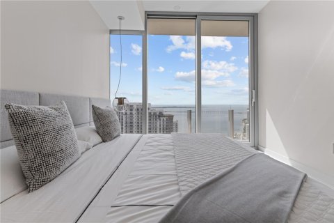 Снять в аренду кондоминиум в Майами, Флорида 5 спален, 368.91м2, № 1938995 - фото 16