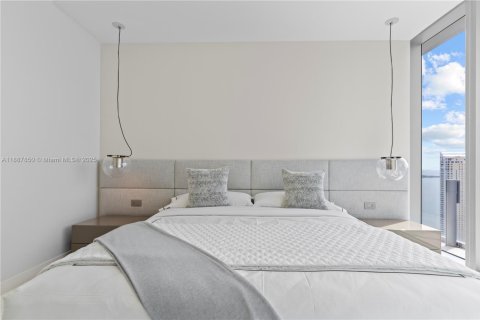 Снять в аренду кондоминиум в Майами, Флорида 5 спален, 368.91м2, № 1938995 - фото 15