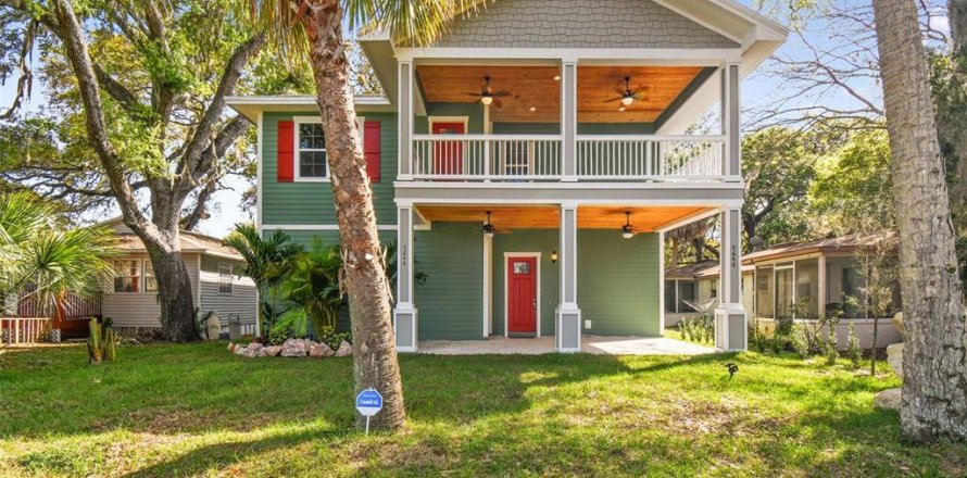 Appartement à New Port Richey, Floride 3 chambres, 213.12 m2 № 1597423