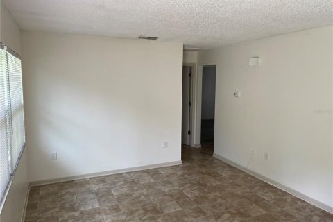 Appartement à louer à Lakeland, Floride: 2 chambres, 85.56 m2 № 2384032 - photo 2