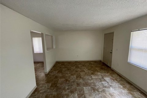 Appartement à louer à Lakeland, Floride: 2 chambres, 85.56 m2 № 2384032 - photo 3