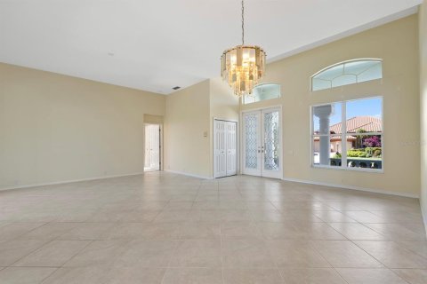 Villa ou maison à vendre à Port Charlotte, Floride: 3 chambres, 212.84 m2 № 1721495 - photo 6