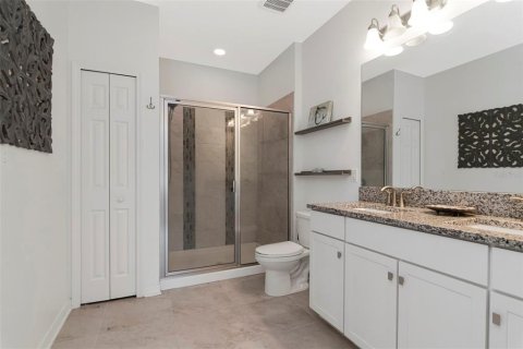 Townhouse in Clearwater, Florida 2 bedrooms, 145.95 sq.m. № 2424072 - photo 22