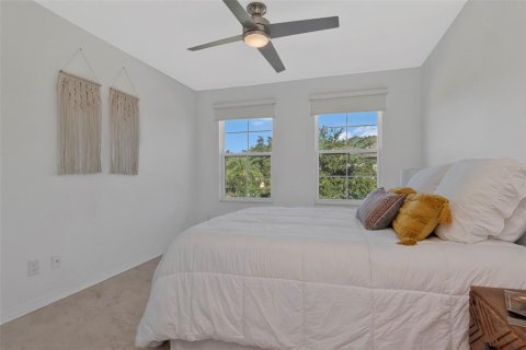 Townhouse in Clearwater, Florida 2 bedrooms, 145.95 sq.m. № 2424072 - photo 24