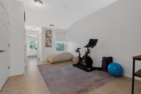 Townhouse in Clearwater, Florida 2 bedrooms, 145.95 sq.m. № 2424072 - photo 17