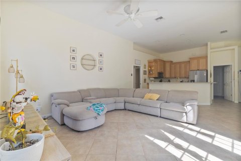 House in North Port, Florida 3 bedrooms, 236.53 sq.m. № 2099355 - photo 14