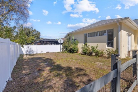 House in North Port, Florida 3 bedrooms, 236.53 sq.m. № 2099355 - photo 5