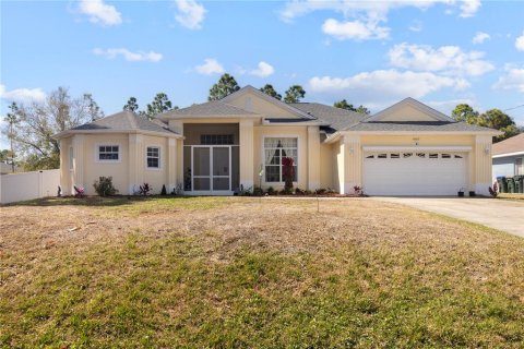 House in North Port, Florida 3 bedrooms, 236.53 sq.m. № 2099355