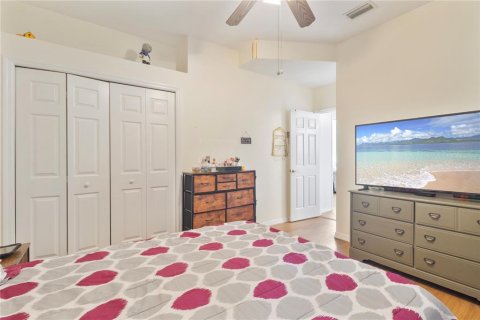 House in North Port, Florida 3 bedrooms, 236.53 sq.m. № 2099355 - photo 22