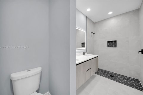 Casa en venta en Cape Coral, Florida, 3 dormitorios № 1966912 - foto 21