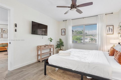 Casa en alquiler en Fort Lauderdale, Florida, 1 dormitorio, 76.74 m2 № 1991842 - foto 26