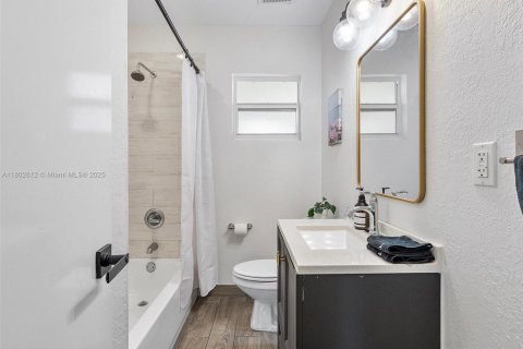 Casa en alquiler en Fort Lauderdale, Florida, 1 dormitorio, 76.74 m2 № 1991842 - foto 27