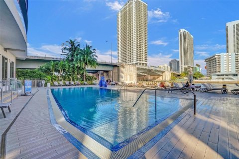 Copropriété à vendre à Hallandale Beach, Floride: 2 chambres, 96.34 m2 № 1715436 - photo 26
