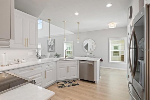 Touwnhouse à vendre à New Port Richey, Floride: 3 chambres, 184.97 m2 № 1585870 - photo 9