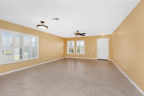Villa ou maison à vendre à Punta Gorda, Floride: 4 chambres, 206.24 m2 № 2226523 - photo 7