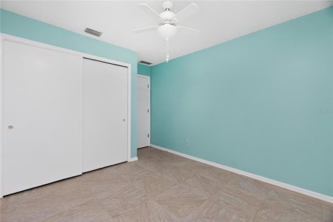 Villa ou maison à vendre à Punta Gorda, Floride: 4 chambres, 206.24 m2 № 2226523 - photo 26