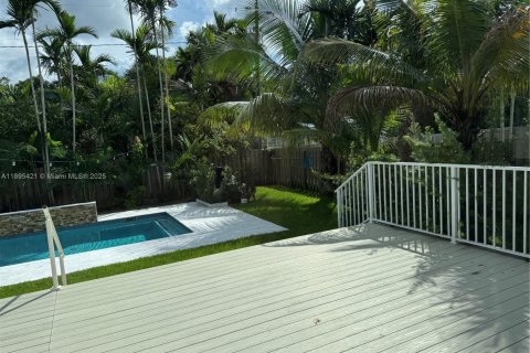 Villa ou maison à vendre à Miami Shores, Floride: 3 chambres, 161.93 m2 № 1949349 - photo 28