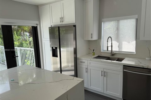 Villa ou maison à vendre à Miami Shores, Floride: 3 chambres, 161.93 m2 № 1949349 - photo 7