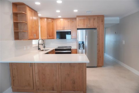 Apartment in Treasure Island, Florida 1 bedroom, 52.03 sq.m. № 1757953 - photo 8