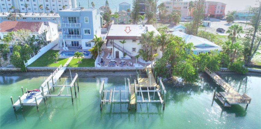 Appartement à Treasure Island, Floride 1 chambre, 52.03 m2 № 1757953