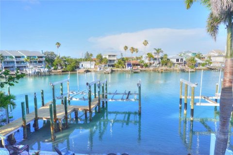 Apartment in Treasure Island, Florida 1 bedroom, 52.03 sq.m. № 1757953 - photo 22
