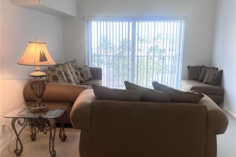 Copropriété à louer à Pompano Beach, Floride: 1 chambre, 68.75 m2 № 1966399 - photo 8