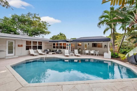 Casa en venta en Oakland Park, Florida, 3 dormitorios, 188.03 m2 № 2006426 - foto 3