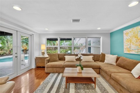 Casa en venta en Oakland Park, Florida, 3 dormitorios, 188.03 m2 № 2006426 - foto 7