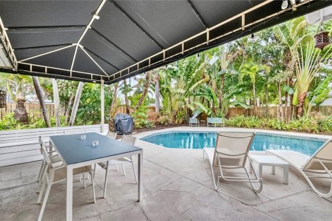Casa en venta en Oakland Park, Florida, 3 dormitorios, 188.03 m2 № 2006426 - foto 6