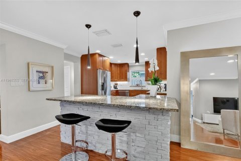 Casa en venta en Oakland Park, Florida, 3 dormitorios, 188.03 m2 № 2006426 - foto 23