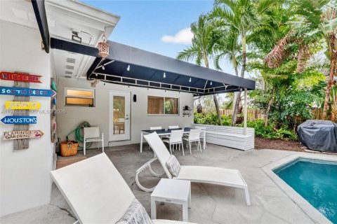 Casa en venta en Oakland Park, Florida, 3 dormitorios, 188.03 m2 № 2006426 - foto 5