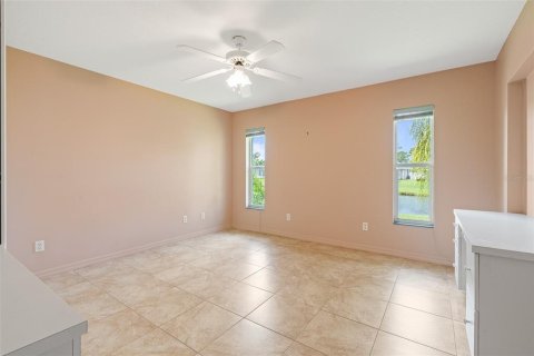 House in New Smyrna Beach, Florida 3 bedrooms, 172.89 sq.m. № 1776573 - photo 22
