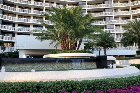 Condominio en alquiler en Aventura, Florida, 2 dormitorios, 125.42 m2 № 2012491 - foto 23