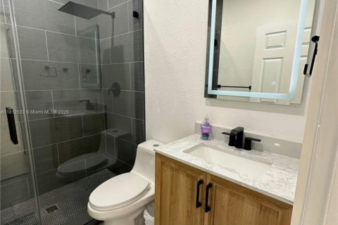 Townhouse in Homestead, Florida 4 bedrooms, 132.2 sq.m. № 1758995 - photo 4