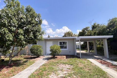 Casa en alquiler en Lantana, Florida, 3 dormitorios, 83.8 m2 № 1189530 - foto 1