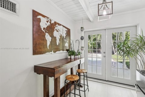 Villa ou maison à vendre à South Miami, Floride: 3 chambres, 176.14 m2 № 1921894 - photo 23