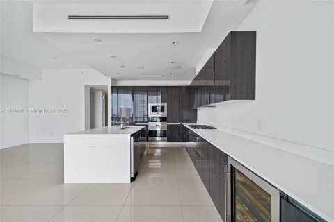 Condo in Aventura, Florida, 3 bedrooms  № 2045956 - photo 6