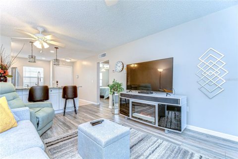 Condominio en venta en Seminole, Florida, 2 dormitorios, 80.36 m2 № 1644713 - foto 9