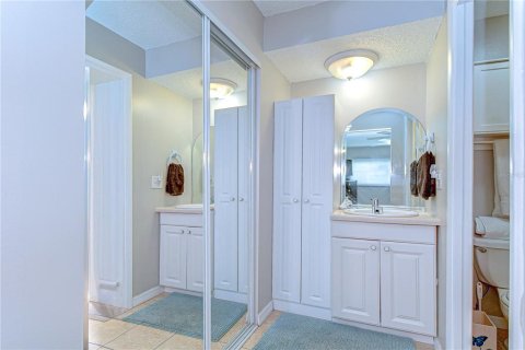 Condominio en venta en Seminole, Florida, 2 dormitorios, 80.36 m2 № 1644713 - foto 17