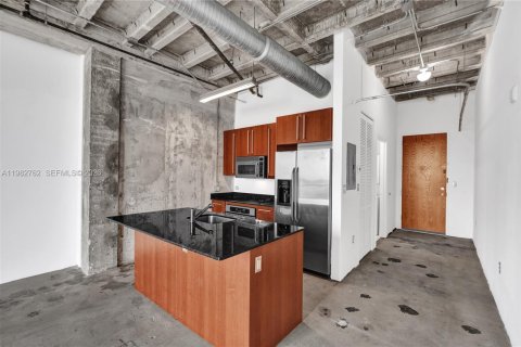 Copropriété à vendre à Miami, Floride: 49.61 m2 № 2047350 - photo 5