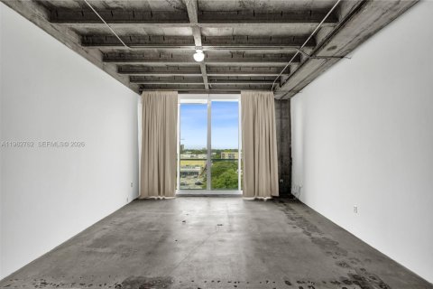 Copropriété à vendre à Miami, Floride: 49.61 m2 № 2047350 - photo 12