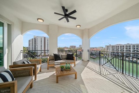 Condo in Clearwater, Florida, 4 bedrooms № 2195380 - photo 17