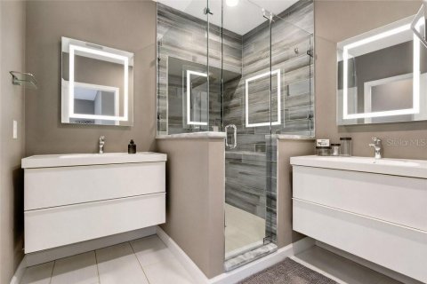 Casa en venta en Orlando, Florida, 3 dormitorios, 140.93 m2 № 2110703 - foto 12