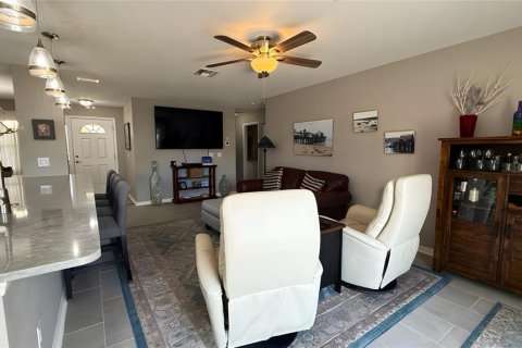 House in Ocala, Florida 2 bedrooms, 111.3 sq.m. № 1798633 - photo 15